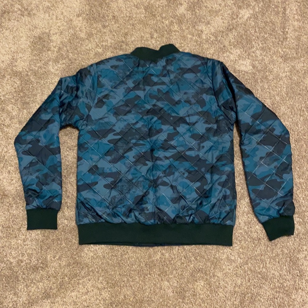 Columbia Sportwear Company - Picture 13 of 13